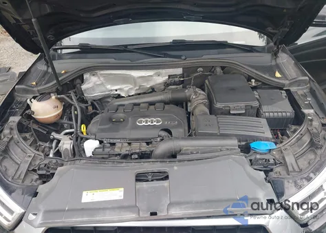 2016 Audi Q3 2.0T Premium Plus из США, поврежденный, VIN WA1GFCFS0GR016402